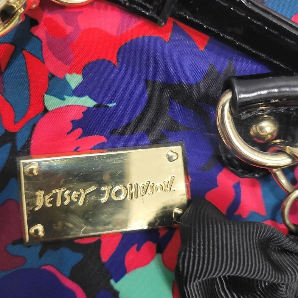 Betsey Johnson Floral Mini Satchel Crossbody Bag Bow Charm READ Flaw